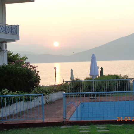 Porto Kairis Hotel Oreoi Exterior photo