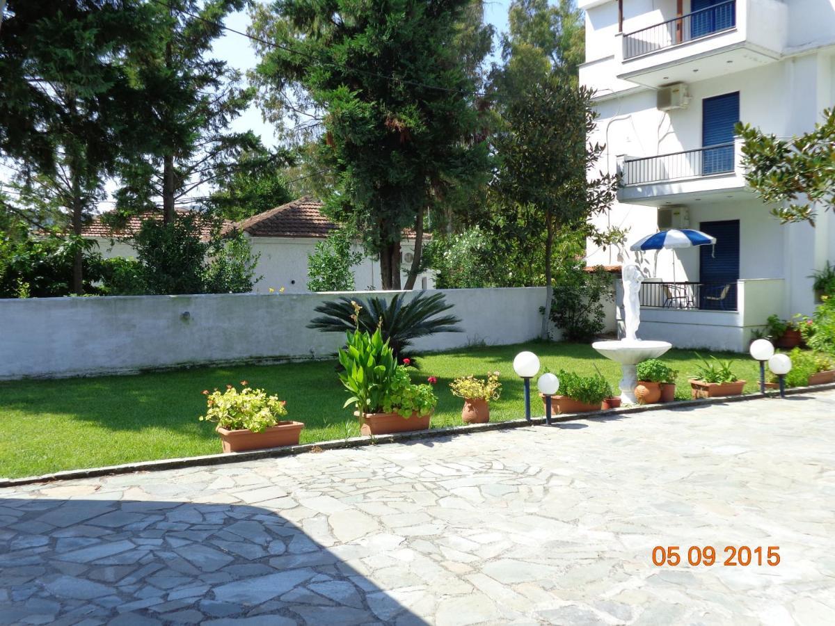Porto Kairis Hotel Oreoi Exterior photo